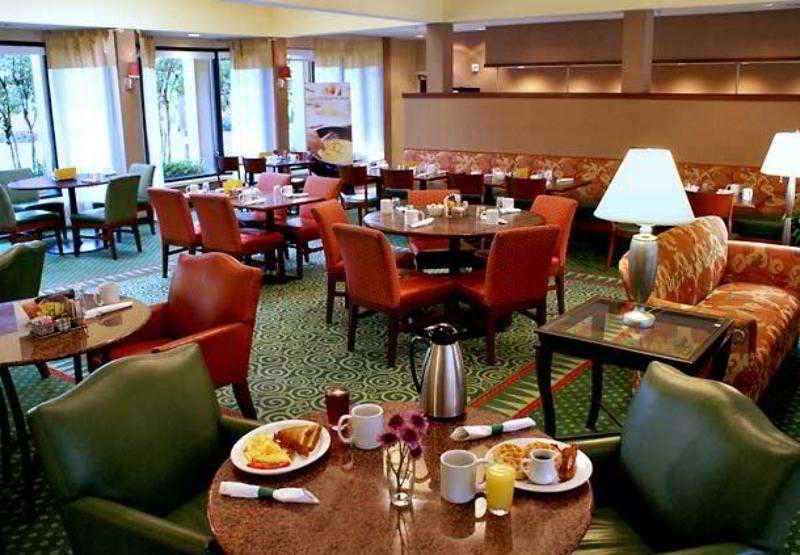 Courtyard Birmingham Hoover Restaurant foto